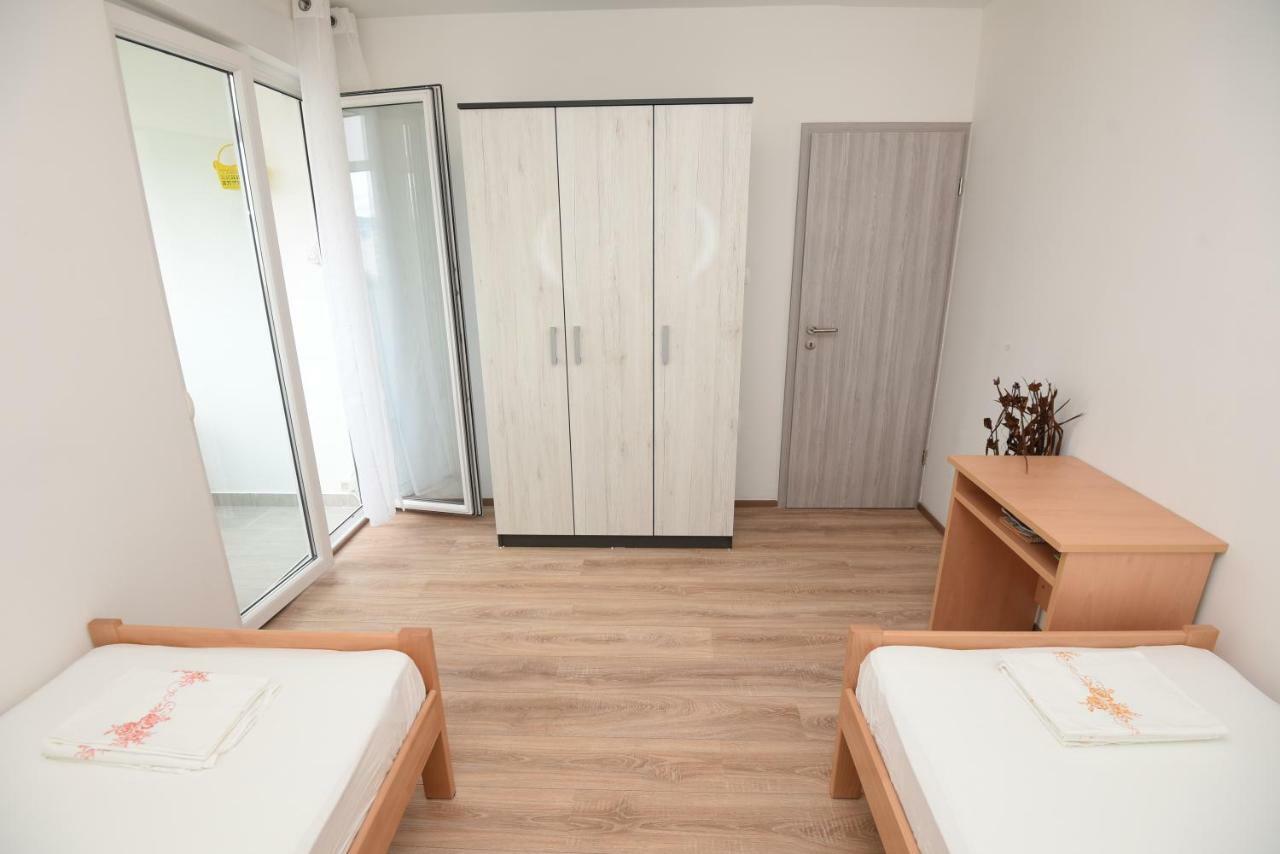Apartment Cukusic สปลิท ภายนอก รูปภาพ